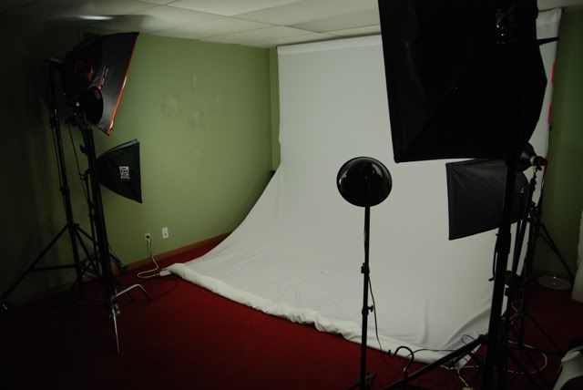 http://i666.photobucket.com/albums/vv23/RTCModelJen/DSC_0534.jpg