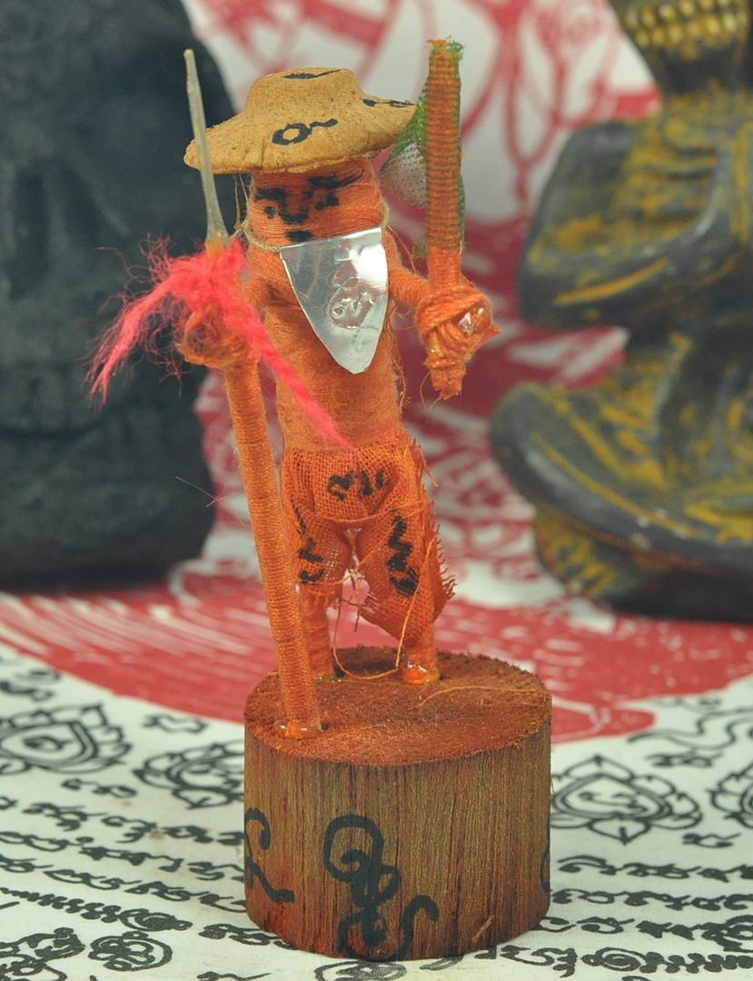 Details about   HOON PAYON Khunthap LP Suphasit Thai Amulet Voodoo Doll Occult Sorcery Talisman 
