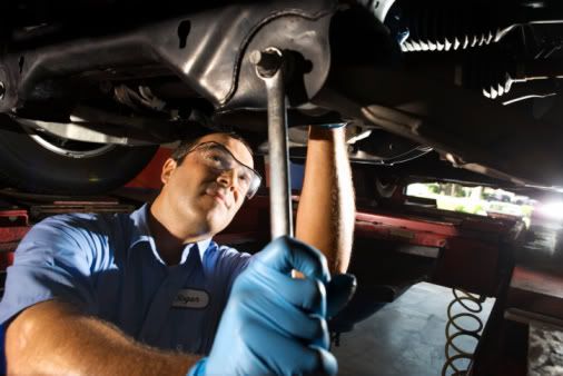 Repair work – should you use the dealer or an independent shop